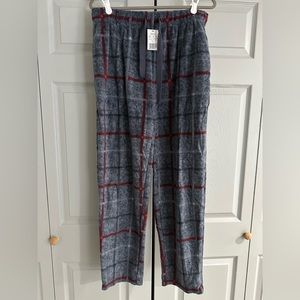 NWT cuddl duds sweatpants
